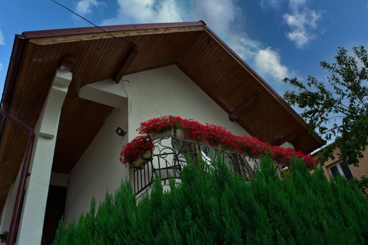 Casa Ade Villa Aknasugatag Kültér fotó
