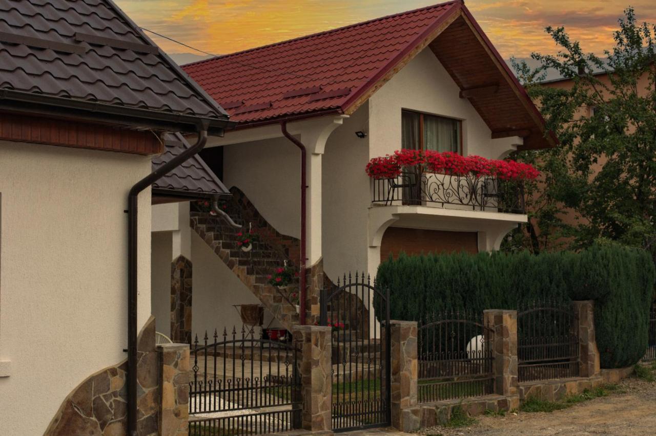 Casa Ade Villa Aknasugatag Kültér fotó